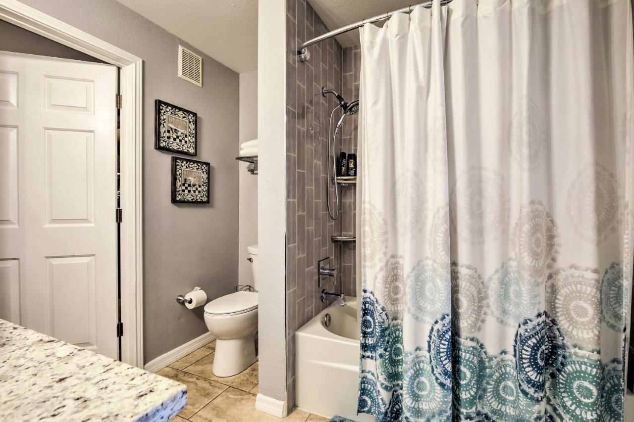 Modern Condo With Pool 4 Mi To Clearwater Beach! Екстер'єр фото
